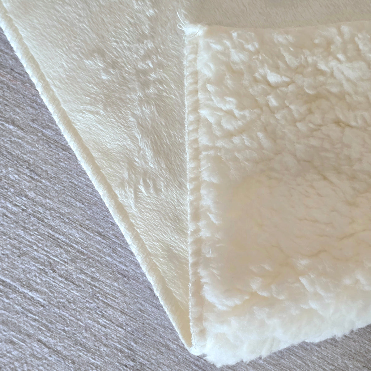 Minky/Sherpa Blanket 50x60